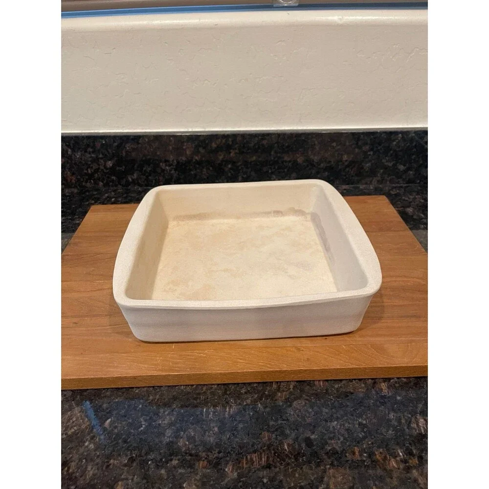 Pampered Chef Family Heritage 9x9 brownie pan